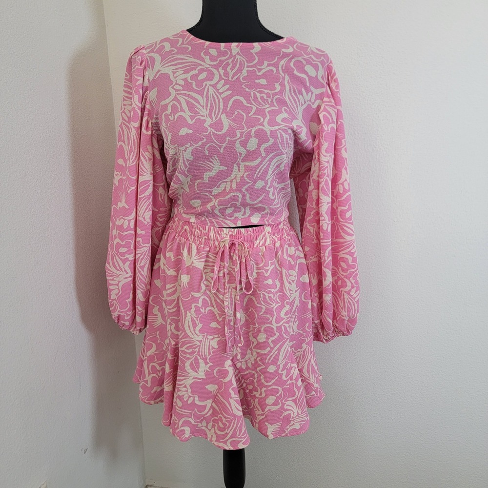 Sugarlips Pink Floral 2 Piece Set Crop Top Ruffle Skirt Small Resort Vacation